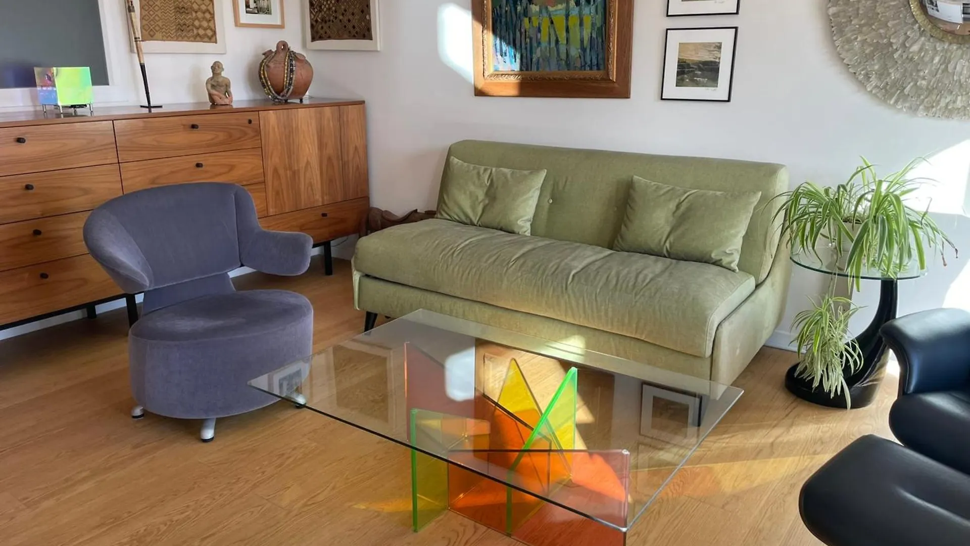 For 2 With Balcony In * Paris